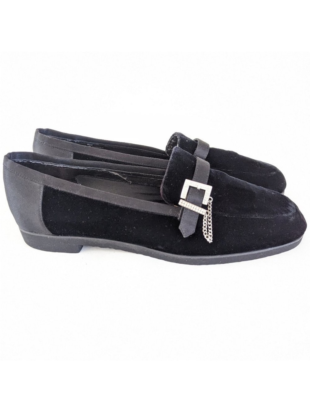 🖤 Beverly Feldman Velvet Loafers Size 9 🖤